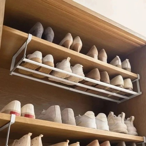 Adjustable shoe rack space - adjustable,